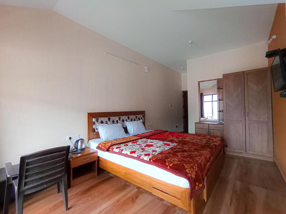 Апартаменты Karpagam Residency Утакаманд Экстерьер фото