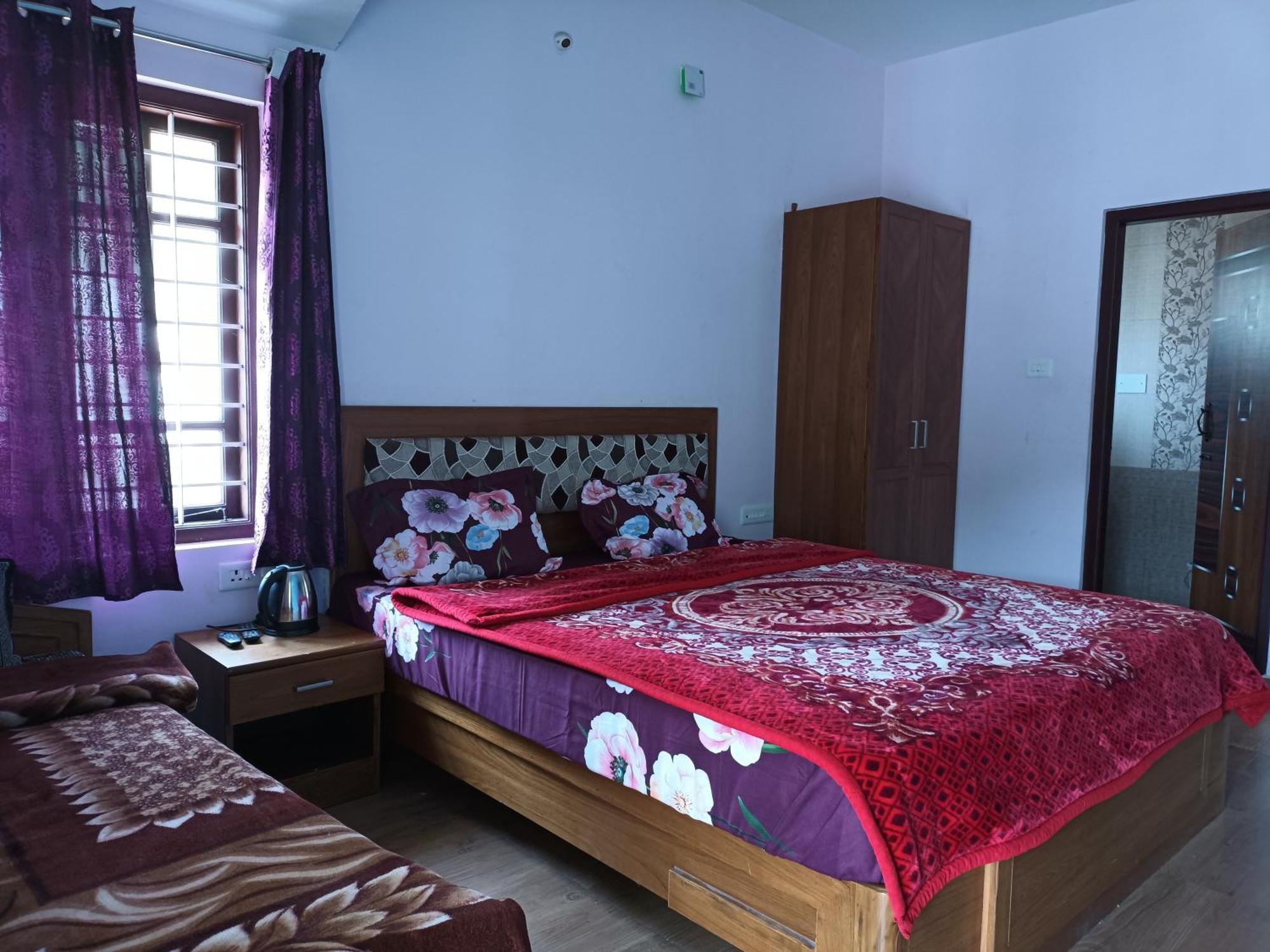 Апартаменты Karpagam Residency Утакаманд Экстерьер фото